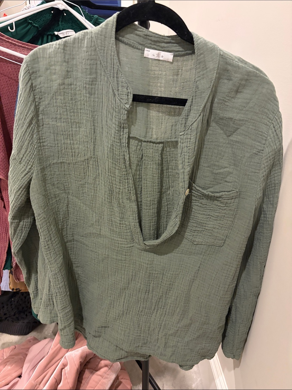 Light Olive Green Women’s Gauze Pullover Top